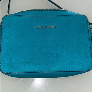 Crossbody used